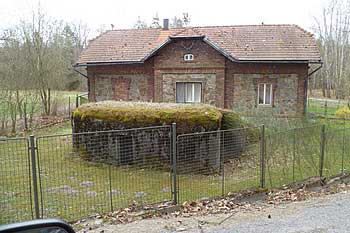 Betonový kryt u hráze Purkrabského rybníka | Rybníky Třeboňsko | MAS Třeboňsko