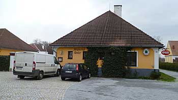 Restaurace Mlýnský dvůr, ležící v blízkosti rybníka Stavidlo malé | Rybníky Třeboňsko | MAS Třeboňsko