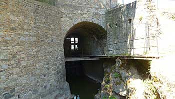 Odtokový tunel pod baštou | Rybníky Třeboňsko | MAS Třeboňsko
